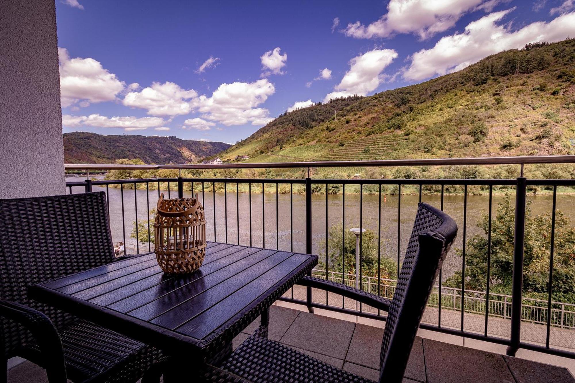 Moselpromenade Villa Moselufer, Panorama & Burg Cochem Blick, Netflix, Balkon Εξωτερικό φωτογραφία